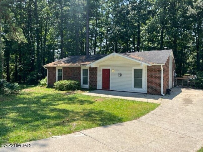 Building Photo - 710 Terrace Ct