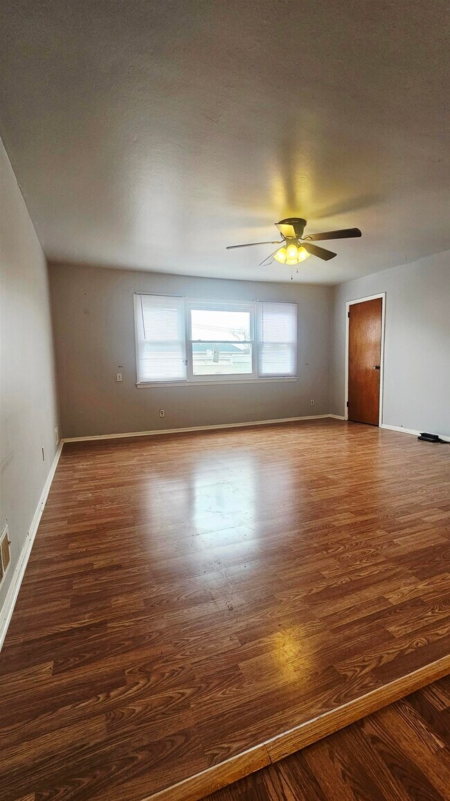 Building Photo - 71 Prospect Ave