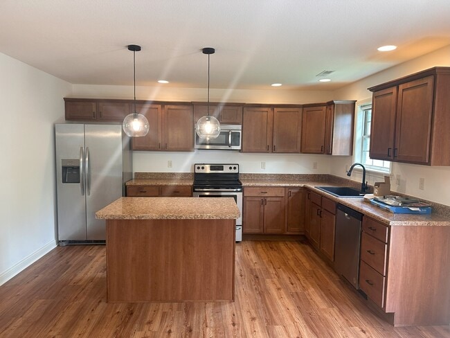 Foto del edificio - 5004 Whitefish Ct