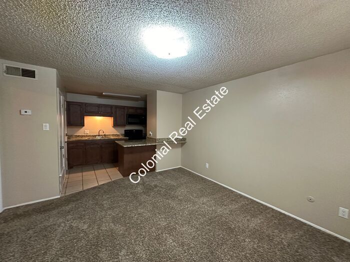 Primary Photo - Updated and spacious 1 bedroom 1 bathroom ...