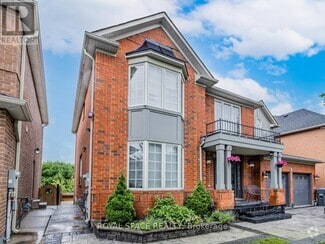 Building Photo - 121 Whitwell Dr