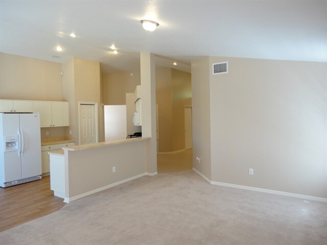 Foto del edificio - 522 Beth Ann St