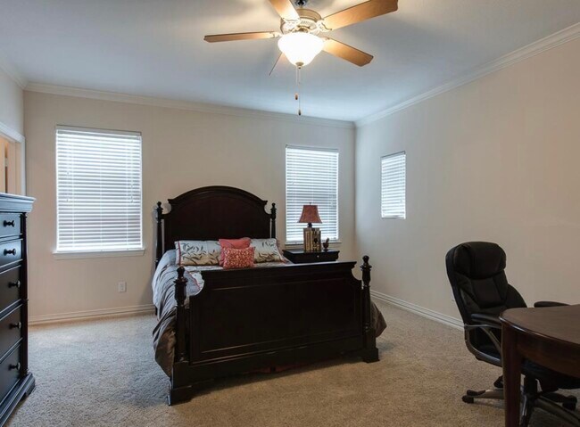 Foto del edificio - 5531 Pine St