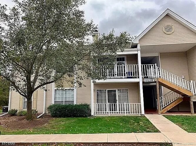 Primary Photo - 2701 Lindsley Rd
