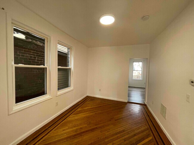 Building Photo - 59 Rutgers Ave