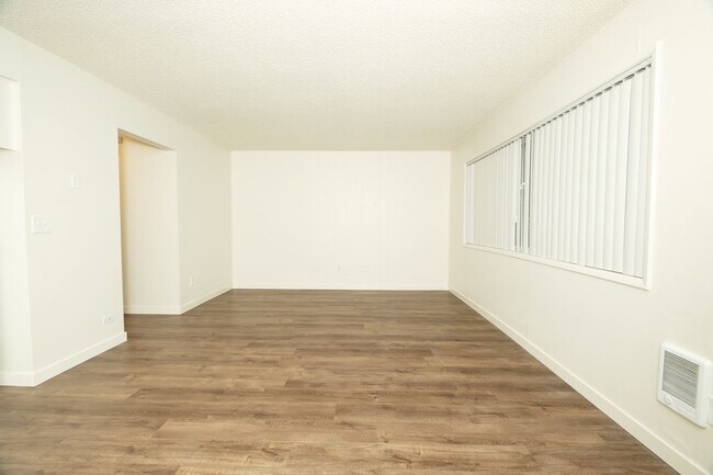 Foto del edificio - Lovely 1 Bedroom Freshly Updated in Historic Irvington!