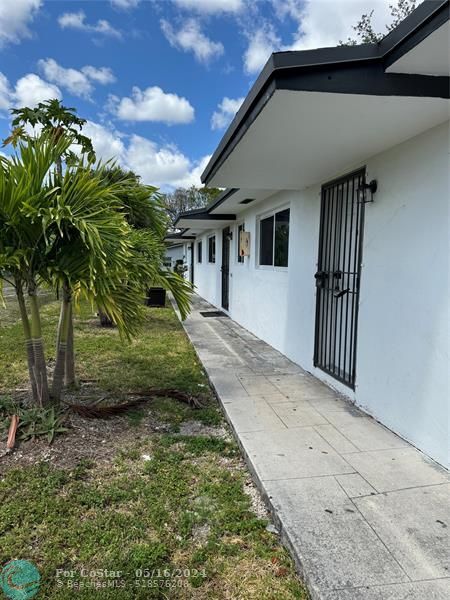 Building Photo - 645 NW 64th St