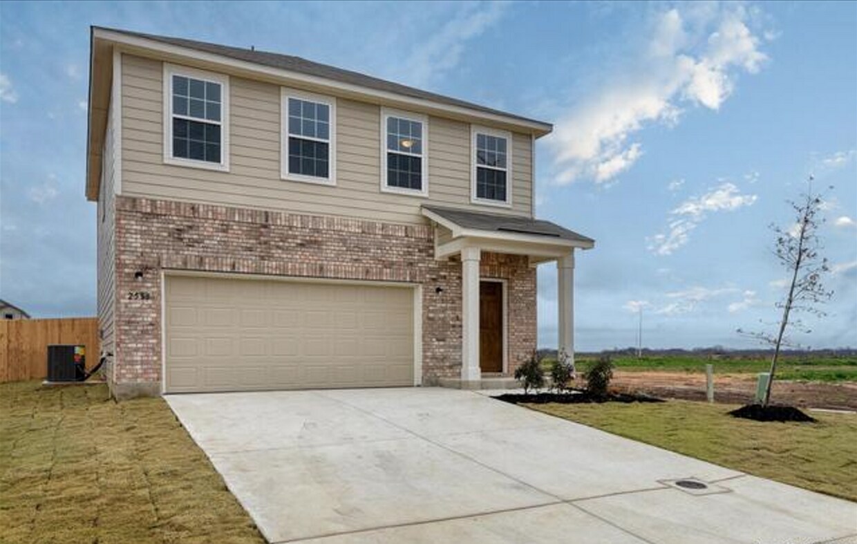 Foto principal - BEAUTIFUL NEW CONSTRUCTION IN HIDDENBROOKE