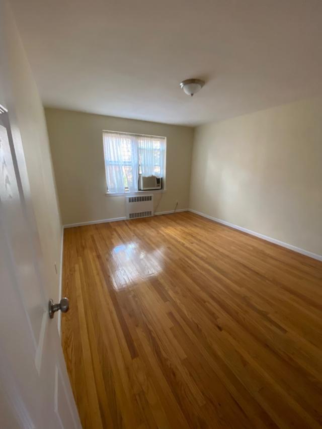 Building Photo - 2 bedroom in Brooklyn NY 11209