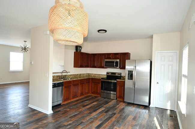 Building Photo - 920 Society Cir
