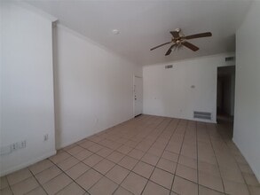 Building Photo - 4542 Otterbury Dr