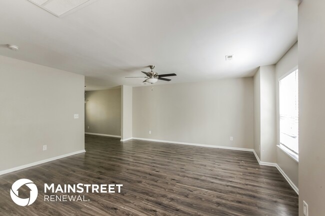 Building Photo - 8148 Ottawa Ln