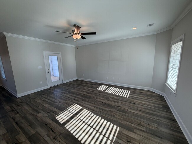 Foto del edificio - 113 Alva Ct