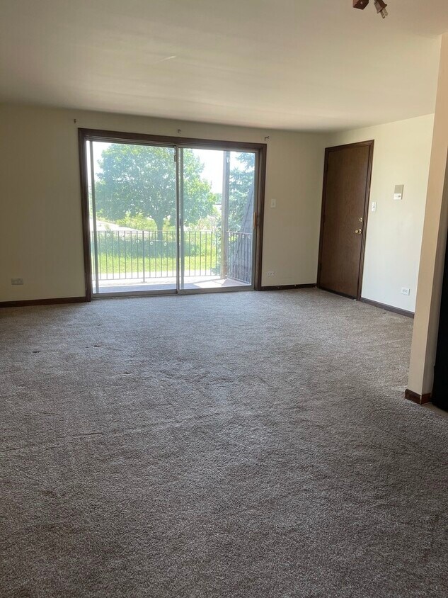Foto del edificio - 17310 Ridgeland Ave