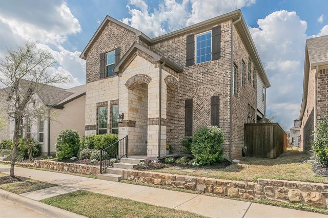 Building Photo - 711 Artesian Dr