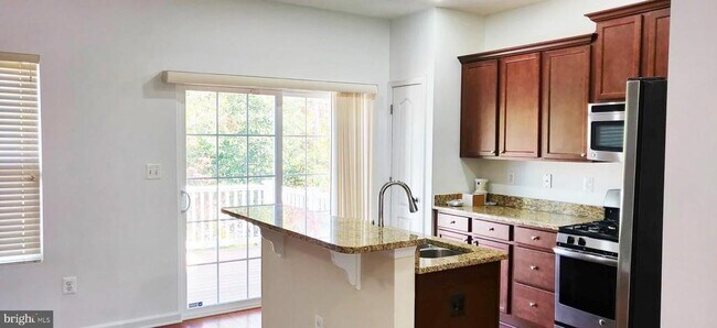 Foto del edificio - 2706 Coppersmith Pl