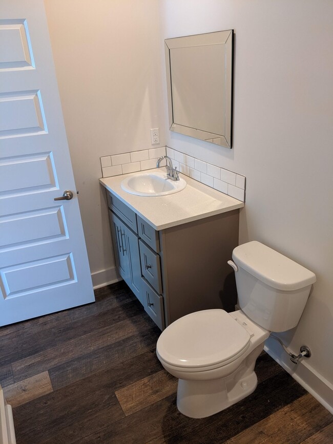 Master bathroom - 102 Ragin Lofts Aly