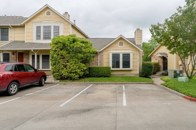 Building Photo - 11901 Swearingen Dr