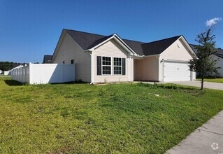 Building Photo - 1561 Heirloom Dr