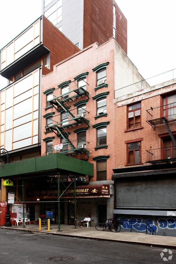 Primary Photo - 28 Orchard St
