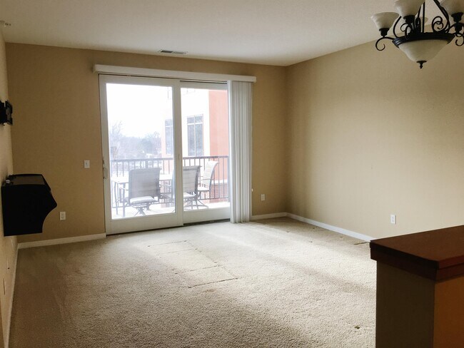 Foto del edificio - 1070 Grandview Ct NE