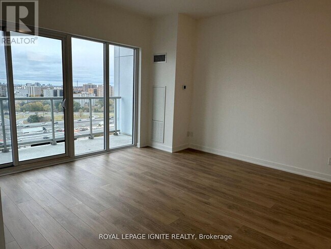 Photo du bâtiment - 2031 Kennedy Rd