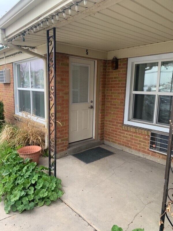 Foto del edificio - 116 N Tremont St