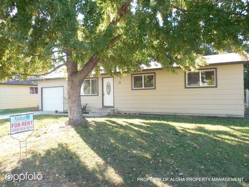 Primary Photo - 12 Villa Dr