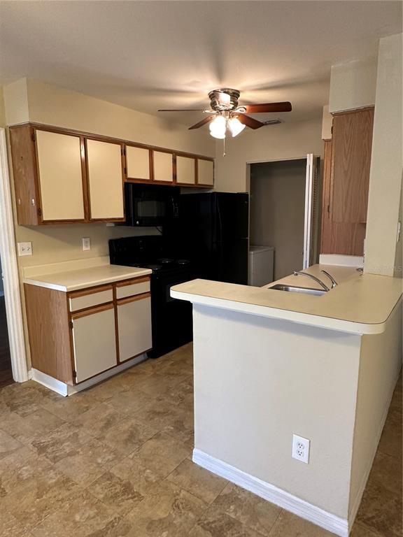 Building Photo - 1065 S Hiawassee Rd