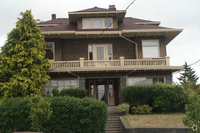 Foto del edificio - Burke House Apts