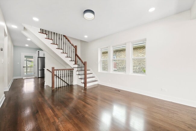 Foto del edificio - 2822 N Keating Ave
