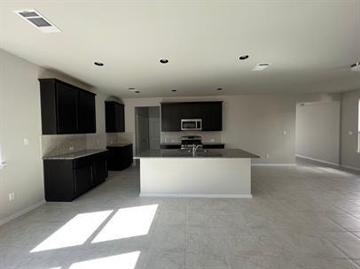 Building Photo - 186 Living Reef Dr