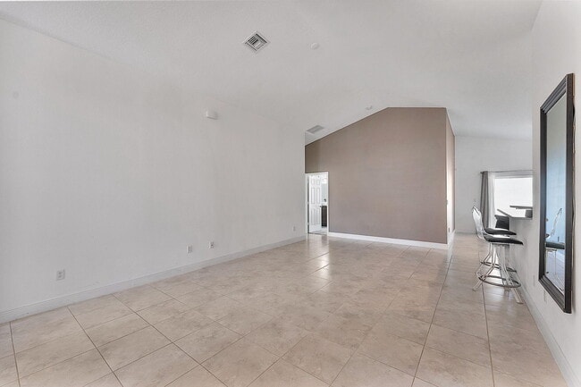 Building Photo - 9728 Starboard Dr