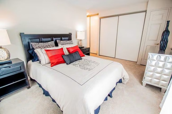 Building Photo - City Place