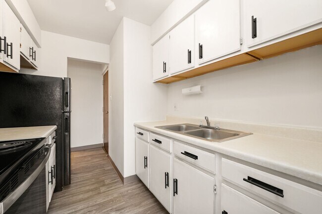 Foto del edificio - Carriage Creek Apartments