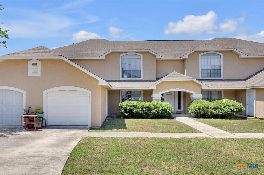 Foto principal - 3146 Douglas Fir Dr