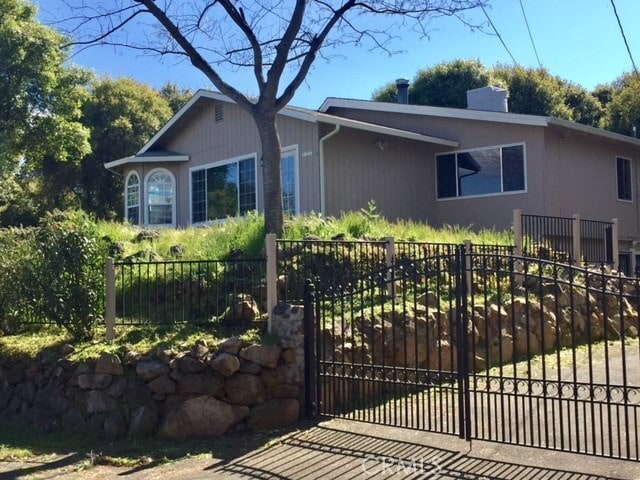 Building Photo - 10849 N Slope Dr
