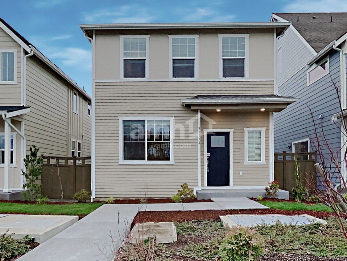Primary Photo - 33174 Ten Trails Parkway SE
