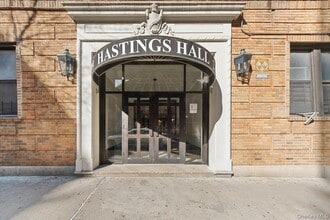 Building Photo - 2199 Holland Ave