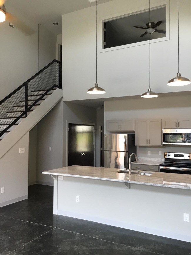 Foto del edificio - 3844 Dylan Pl