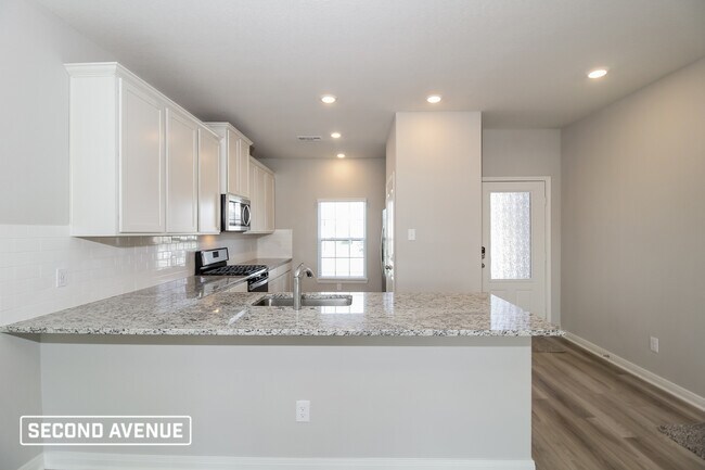 Building Photo - 2017 Erlinda Dr