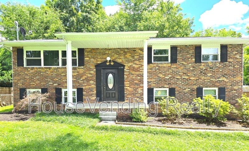 Primary Photo - 11100 Hughlan Dr