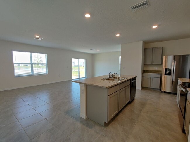 Building Photo - 10523 Penny Gale Loop