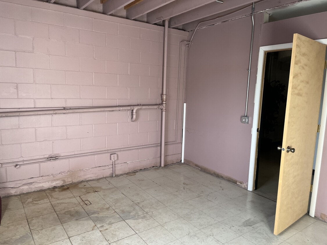 Foto del edificio - 5701 NW Radial Hwy