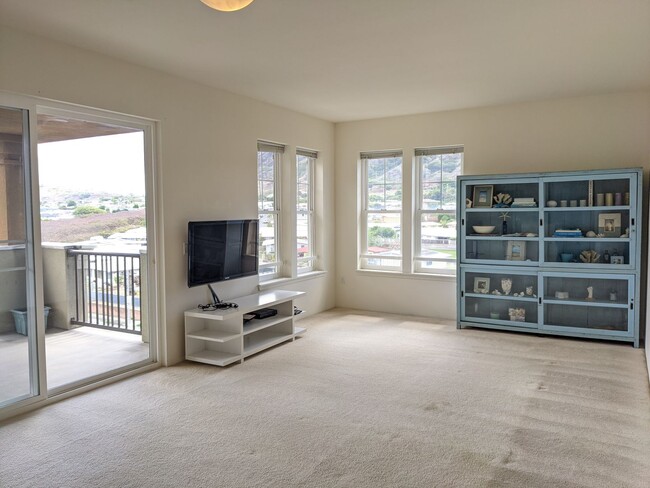 Photo - 520 LUNALILO HOME DR #8405