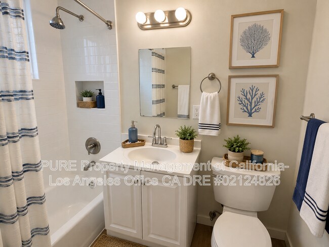 Foto del edificio - 4421 Murietta Ave