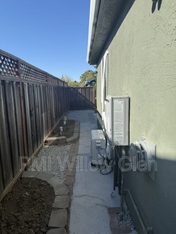 Building Photo - 267 Arbor Vista Way