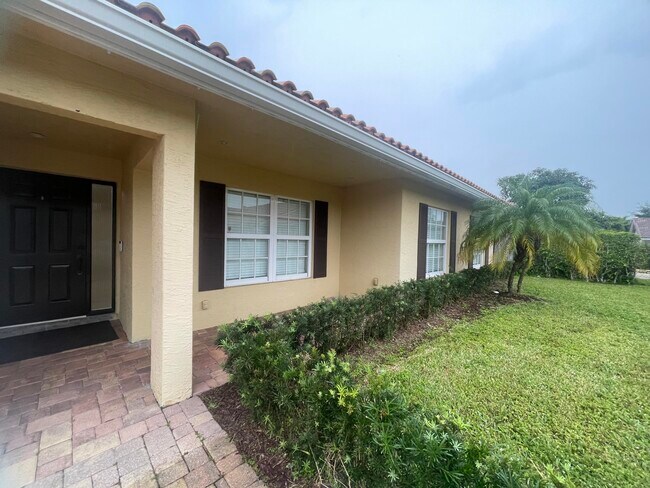 Foto del edificio - 6643 NW 48th St