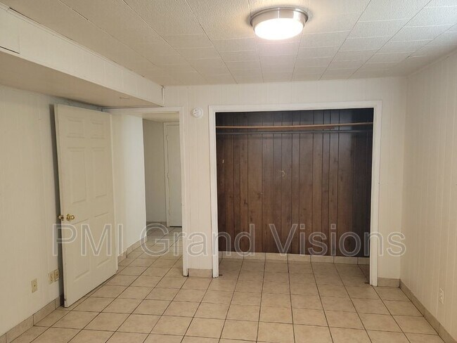 Foto del edificio - 204 W Grant Ave