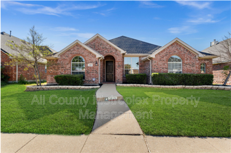 2829 Crosslands Dr, Garland, TX 75040 House Rental in Garland, TX